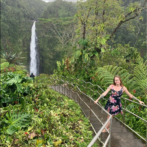 Find me on Instagram 🌴🦩🐚 - Picture 4 of 4